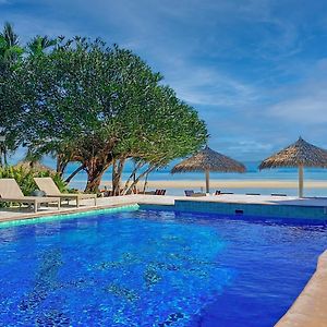 Milky Bay Resort